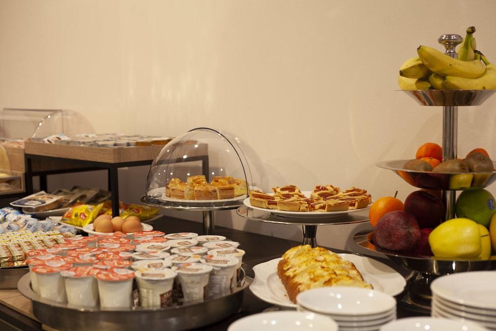 B&B Hotel Cuneo Cristal Экстерьер фото