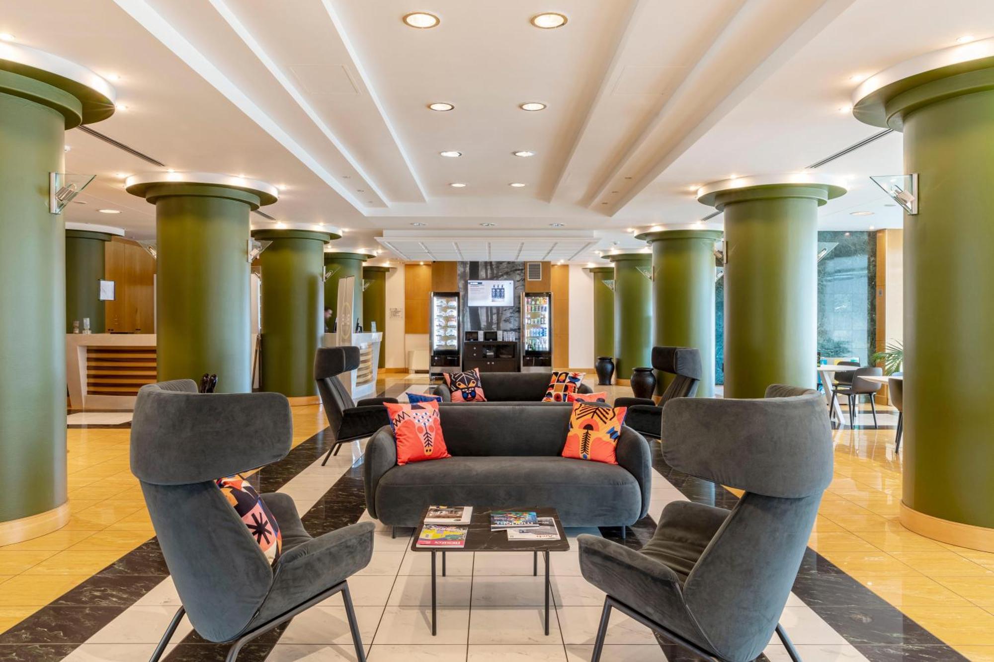 B&B Hotel Cuneo Cristal Экстерьер фото