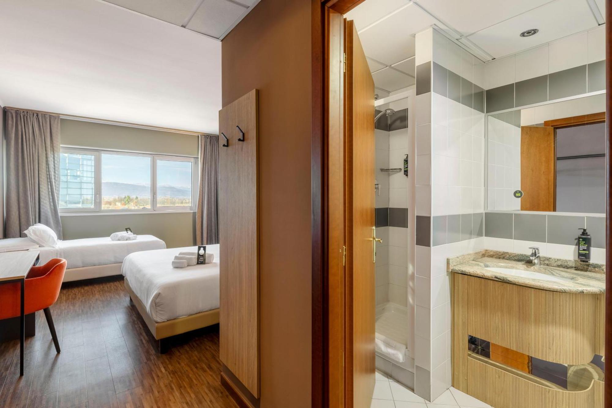 B&B Hotel Cuneo Cristal Экстерьер фото