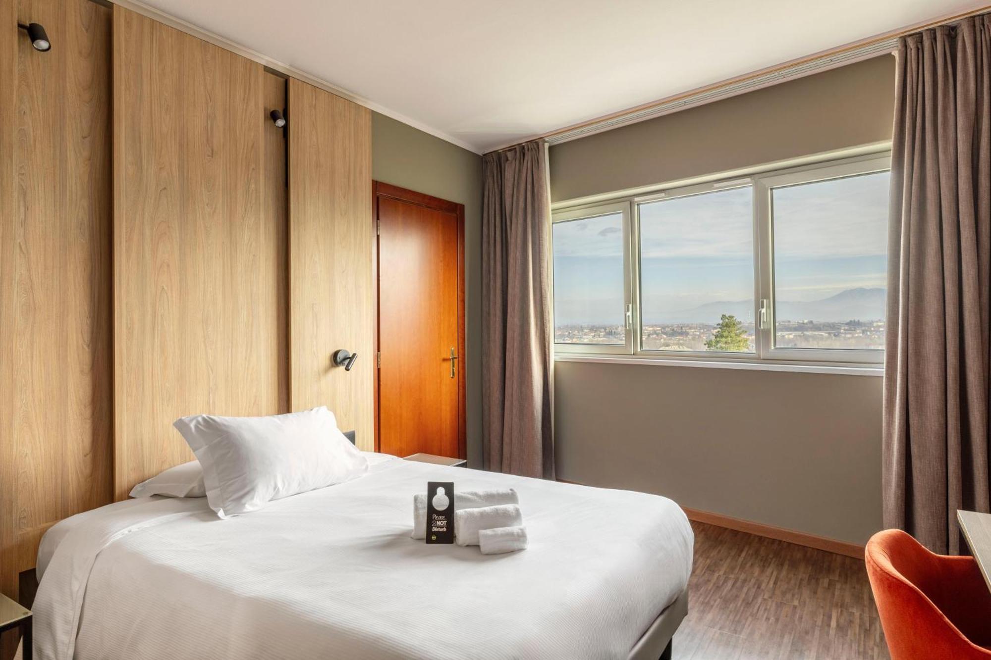 B&B Hotel Cuneo Cristal Экстерьер фото