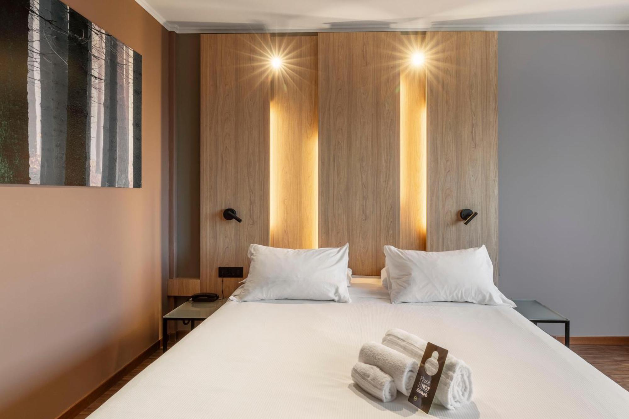 B&B Hotel Cuneo Cristal Экстерьер фото